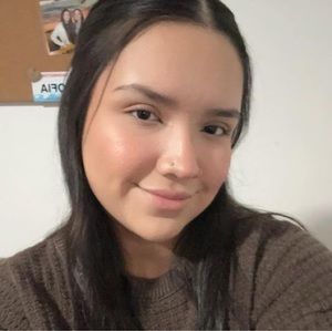 Meet your Posher, Sofia